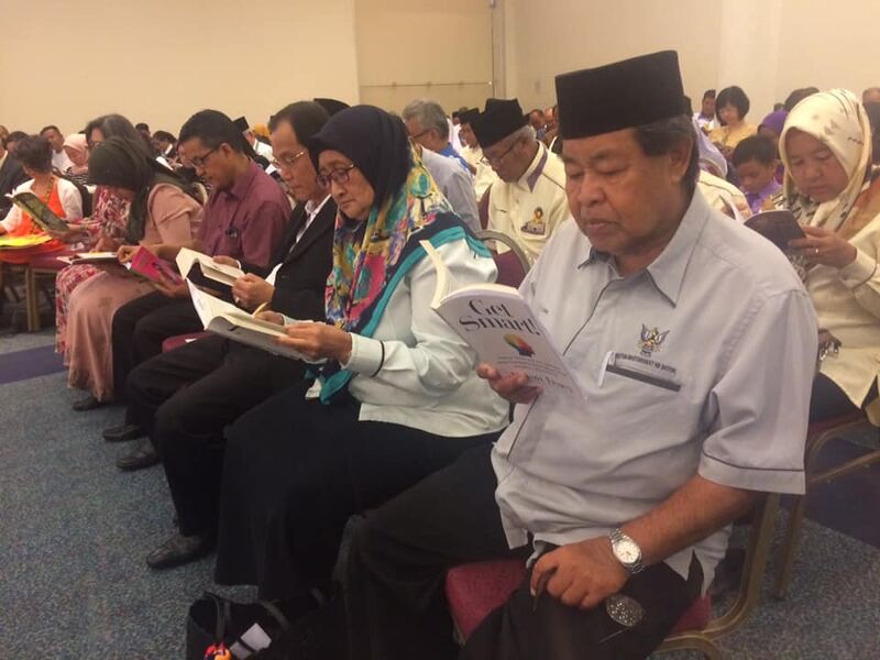 File:Readinghabits1.jpeg