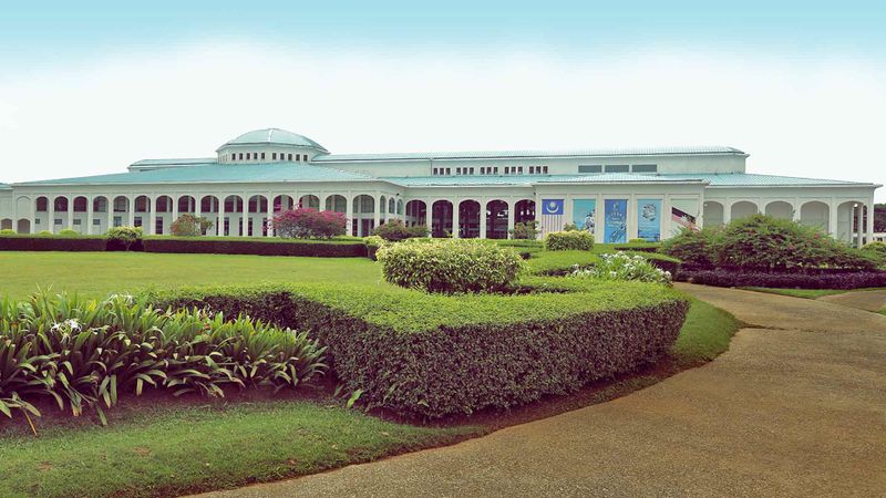 File:Bangunan Pustaka.jpg