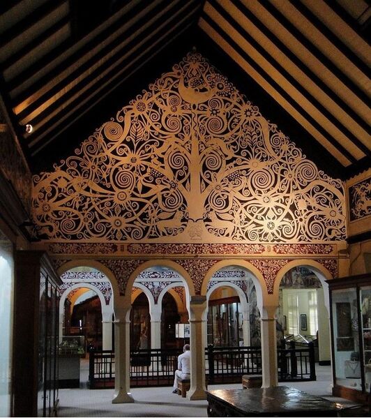 File:TreeMural.jpg