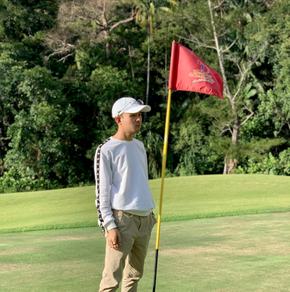 File:GOLF CLUB.png
